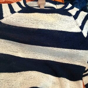 Chicos crew neck sweater
